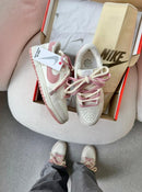 Nike Dunk Low – Branco / Rosa Premium