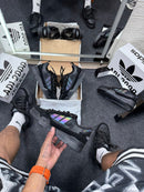 Adidas 2000 – Preto