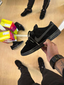 Nike Dunk Low – All Black