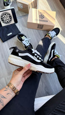 Vans UltraRange Neo Preto e Branco