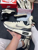Nike Air ZoomX Invincible Run 3 Off White